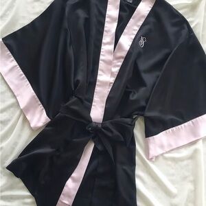 Victoria's Secret Black and Pink Satin Kimono Robe